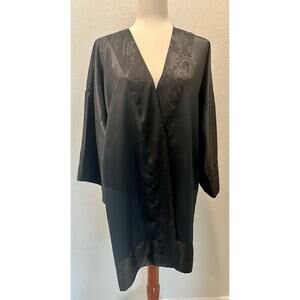 Vintage 1990s Victoria's Secret Gold Label Black Satin Kimono Style O/S